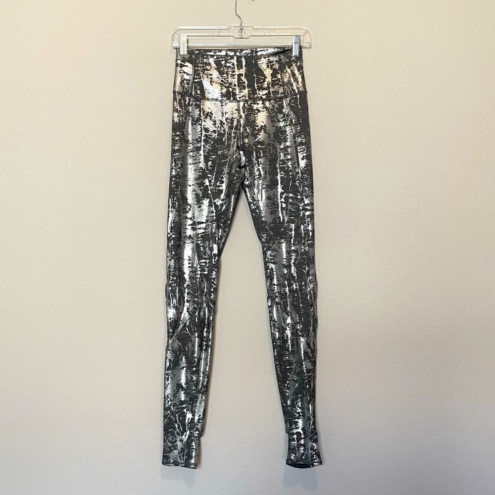 NWOT lululemon Moment To Movement Tight 28"